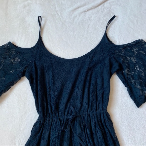 Hollister navy lace mini cold shoulder dress sz S - Picture 6 of 8